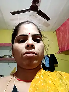 Priyakoli4568 online show from February 18, 4:21 am