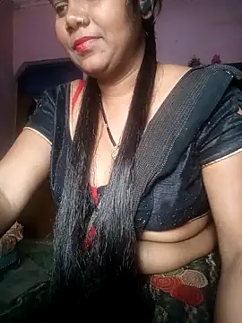 Snapshot of Alka_sexy56 chatting on February 18, 10:01 am Alka sexy56 online show from February 18, 10:01 am