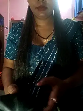 Snapshot of Alka_sexy56 chatting on February 24, 3:24 pm Alka sexy56 online show from February 24, 3:24 pm