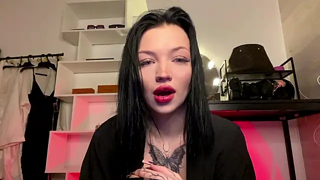 lil kittty online show from March 7, 9:31 pm