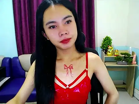 devine goddess online show from April 20, 1:24 pm