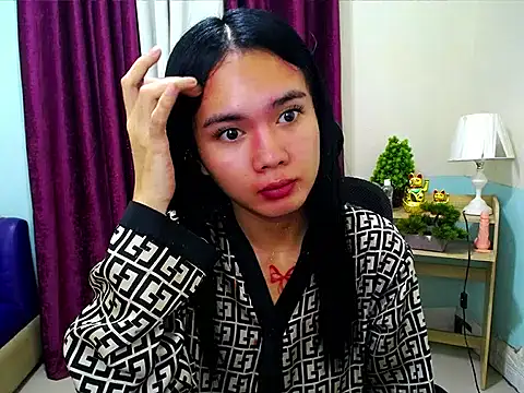 devine goddess online show from March 26, 6:39 pm