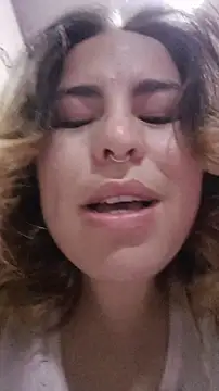 Kennya Rodriguez online show from April 17, 5:32 am