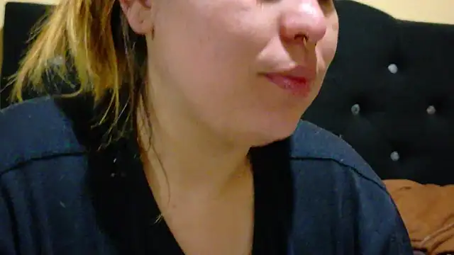 Kennya Rodriguez online show from March 27, 9:05 pm