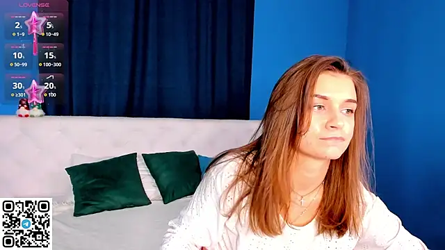 Snapshot of VioletaDiaz_ chatting on March 2, 1:06 am VioletaDiaz online show from March 2, 1:06 am