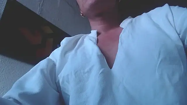 Snapshot of verodeli chatting on January 17, 4:47 pm verodeli online show from January 17, 4:47 pm