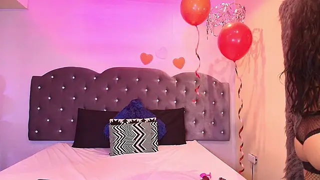 Lara pons online show from February 19, 2:03 pm