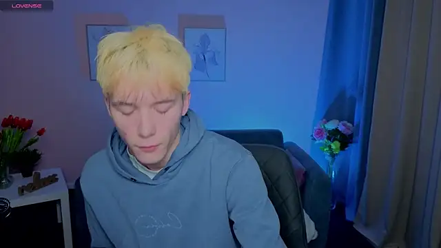 KevinParke online show from February 2, 2:27 pm