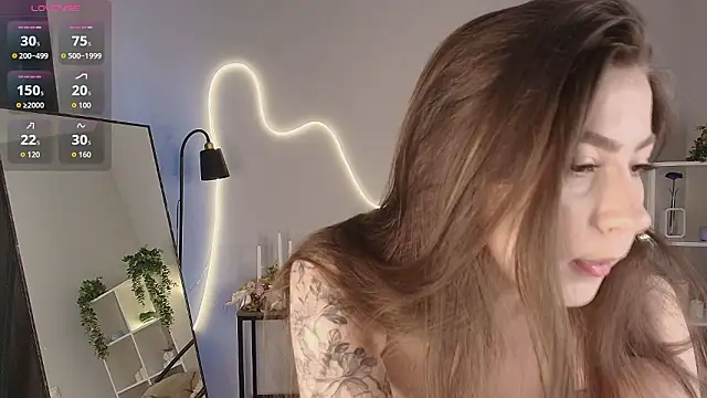 Courtney C online show from March 6, 5:02 am