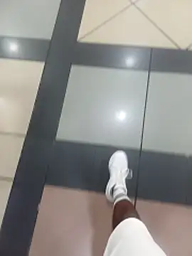 andresj22hot online show from April 8, 6:31 pm