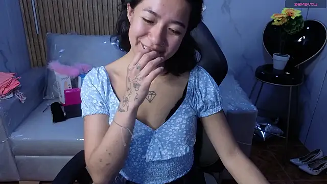 Lynn turner online show from February 26, 12:49 pm