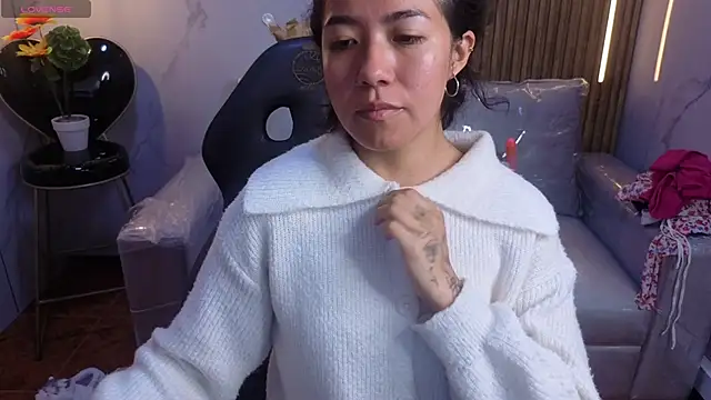 Lynn turner online show from March 13, 1:16 pm