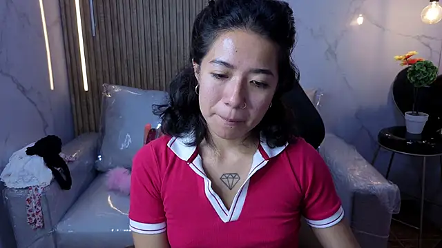 Lynn turner online show from March 27, 1:01 pm