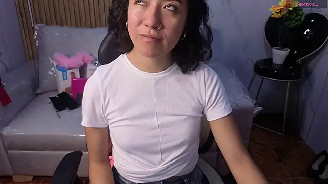 Lynn turner online show from February 19, 1:08 pm