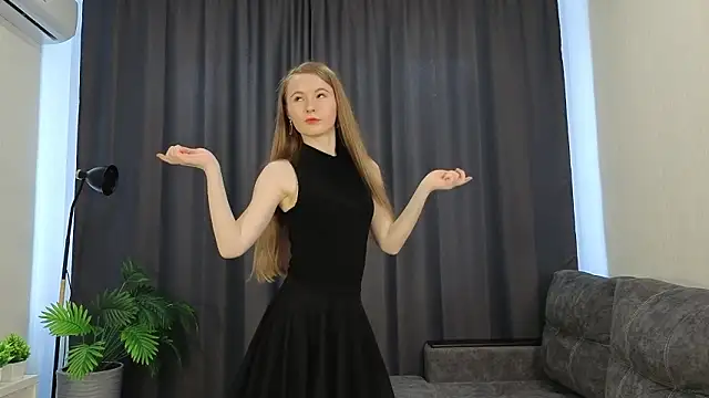 Snapshot of MoranaBetony chatting on February 1, 6:55 am MoranaBetony online show from February 1, 6:55 am