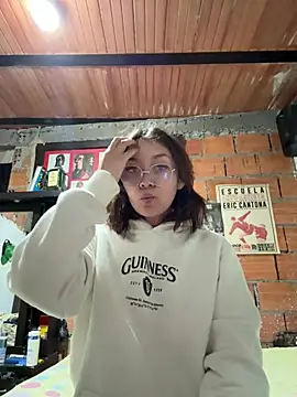 Charlotte Mason online show from February 13, 10:37 am