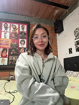 Charlotte Mason online show from February 9, 11:19 am