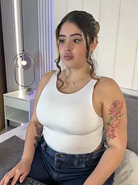 AlannaFoxx online show from February 16, 8:40 pm