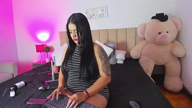 KeylaGomez  online show from April 14, 12:54 pm