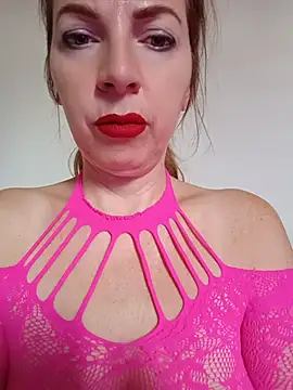 sexyrubyta online show from April 10, 9:16 am