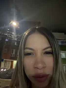 Mia Rosee1 online show from May 27, 2:19 am