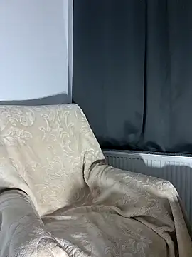 AbellaDesiree online show from March 2, 4:35 am