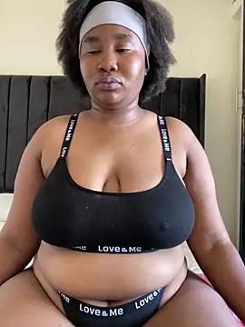 MeekyCurvyAss online show from March 10, 2:54 pm