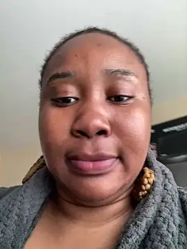 MeekyCurvyAss online show from July 2, 6:19 am