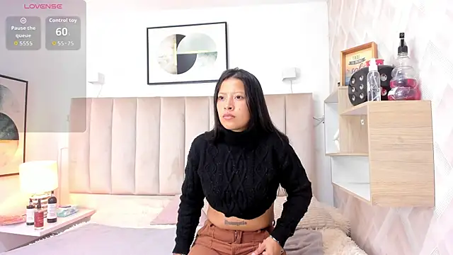 double temptation  online show from May 21, 7:11 pm
