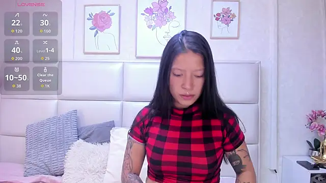 double temptation  online show from March 25, 12:37 pm