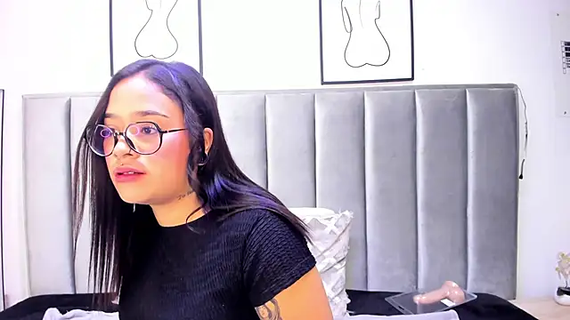 double temptation  online show from March 27, 7:15 pm