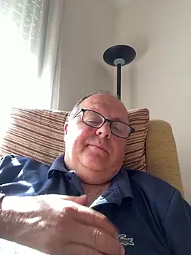 YachtCaptain10 online show from April 15, 8:42 am