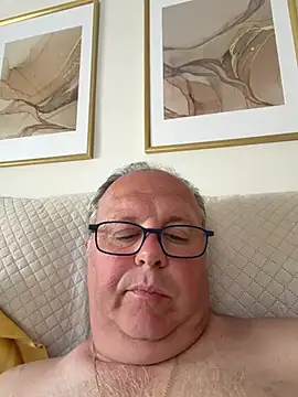YachtCaptain10 online show from May 5, 4:32 pm