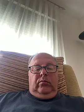 YachtCaptain10 online show from May 6, 10:30 am