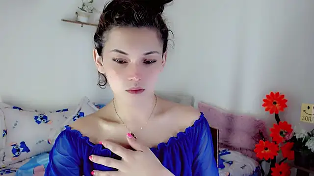 Snapshot of NathalialLooes chatting on June 20, 8:47 pm NathalialLooes online show from June 20, 8:47 pm
