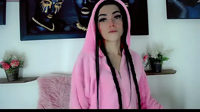 Snapshot of NathalialLooes chatting on February 22, 5:54 am NathalialLooes online show from February 22, 5:54 am