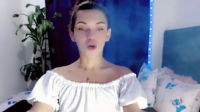 Snapshot of NathalialLooes chatting on July 14, 9:21 pm NathalialLooes online show from July 14, 9:21 pm