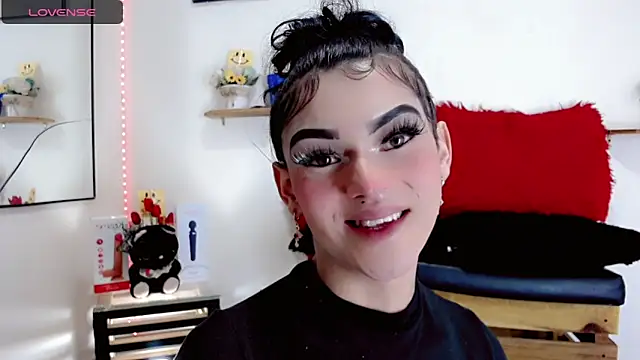 Snapshot of NathalialLooes chatting on February 19, 4:53 am NathalialLooes online show from February 19, 4:53 am