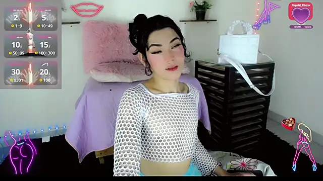 Snapshot of NathalialLooes chatting on February 12, 10:31 pm NathalialLooes online show from February 12, 10:31 pm