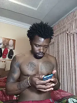Snapshot of -HIIM- chatting on June 14, 1:46 am -HIIM- online show from June 14, 1:46 am