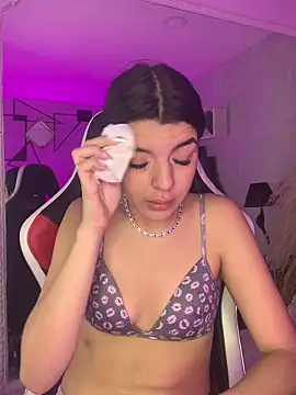 KarelyMitchel online show from April 10, 12:56 pm