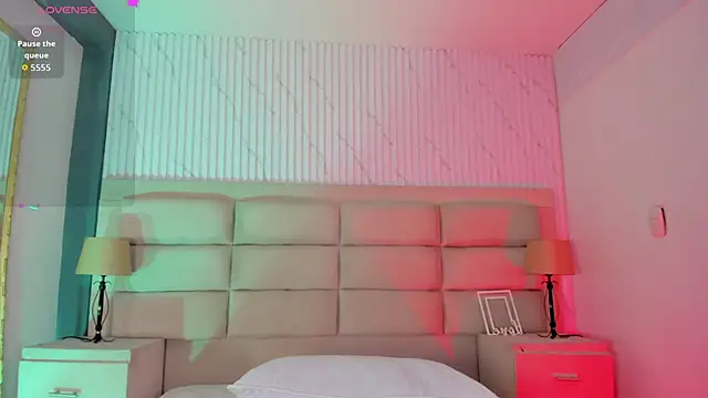 Snapshot of KarelyMitchel chatting on February 17, 1:41 pm KarelyMitchel online show from February 17, 1:41 pm