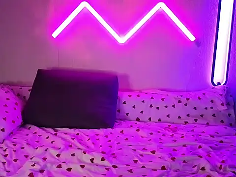 AlyaX X online show from February 17, 12:46 pm