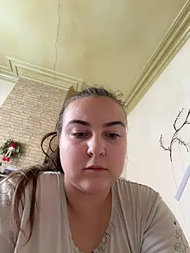 AlyaX X online show from May 31, 1:28 pm