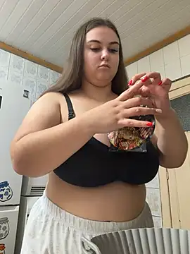 AlyaX X online show from February 21, 5:48 pm