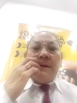 JULIETA 21- online show from April 8, 12:06 pm