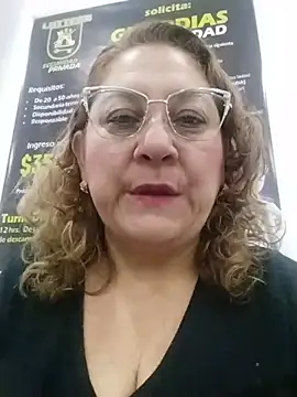 Snapshot of JULIETA_21- chatting on July 17, 1:30 pm JULIETA 21- online show from July 17, 1:30 pm