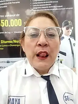 Snapshot of JULIETA_21- chatting on May 26, 1:53 pm JULIETA 21- online show from May 26, 1:53 pm