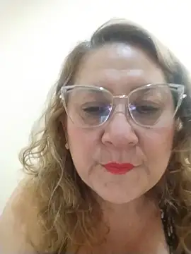 Snapshot of JULIETA_21- chatting on June 28, 8:37 pm JULIETA 21- online show from June 28, 8:37 pm