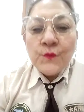 JULIETA 21- online show from February 25, 12:05 pm